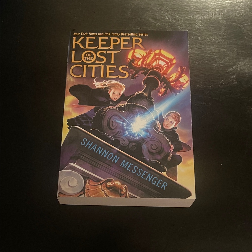Keeper of the Lost Cities Book